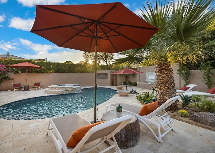 Holiday home Minutes From Shopping, Old Town, Dining & Golf