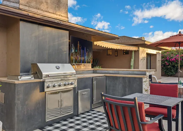 Holiday home Minutes From Shopping, Old Town, Dining & Golf Scottsdale