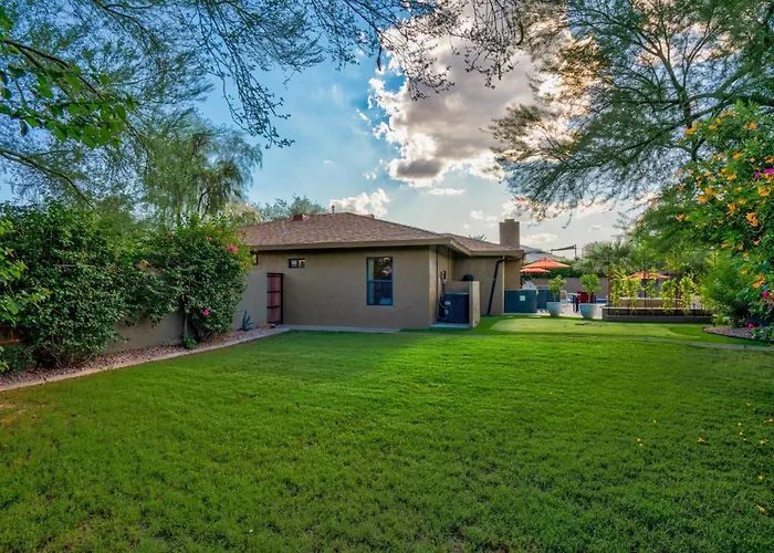 Minutes From Shopping, Old Town, Dining & Golf * Scottsdale